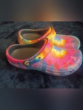 Crocs Bistro Graphic Clogs Tie Dye Rainbow Slip Resistant Work Shoes M9 W11